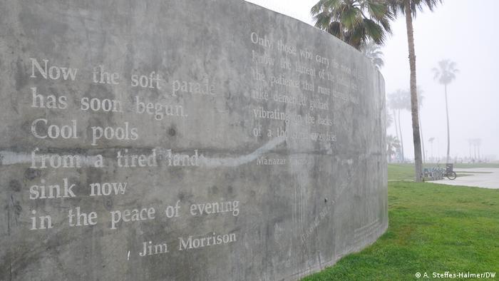 Gedenktafel zu Ehren von Jim Morrison in Venice Beach, Los Angeles