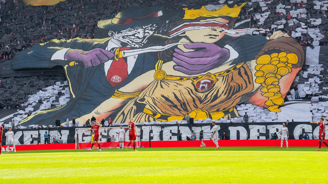 Diskussionsstoff: die Choreographie der Kölner Fans im Rheinderby gegen Fortuna Düsseldorf Diskussionsstoff: die Choreographie der Kölner Fans im Rheinderby gegen Fortuna Düsseldorf
